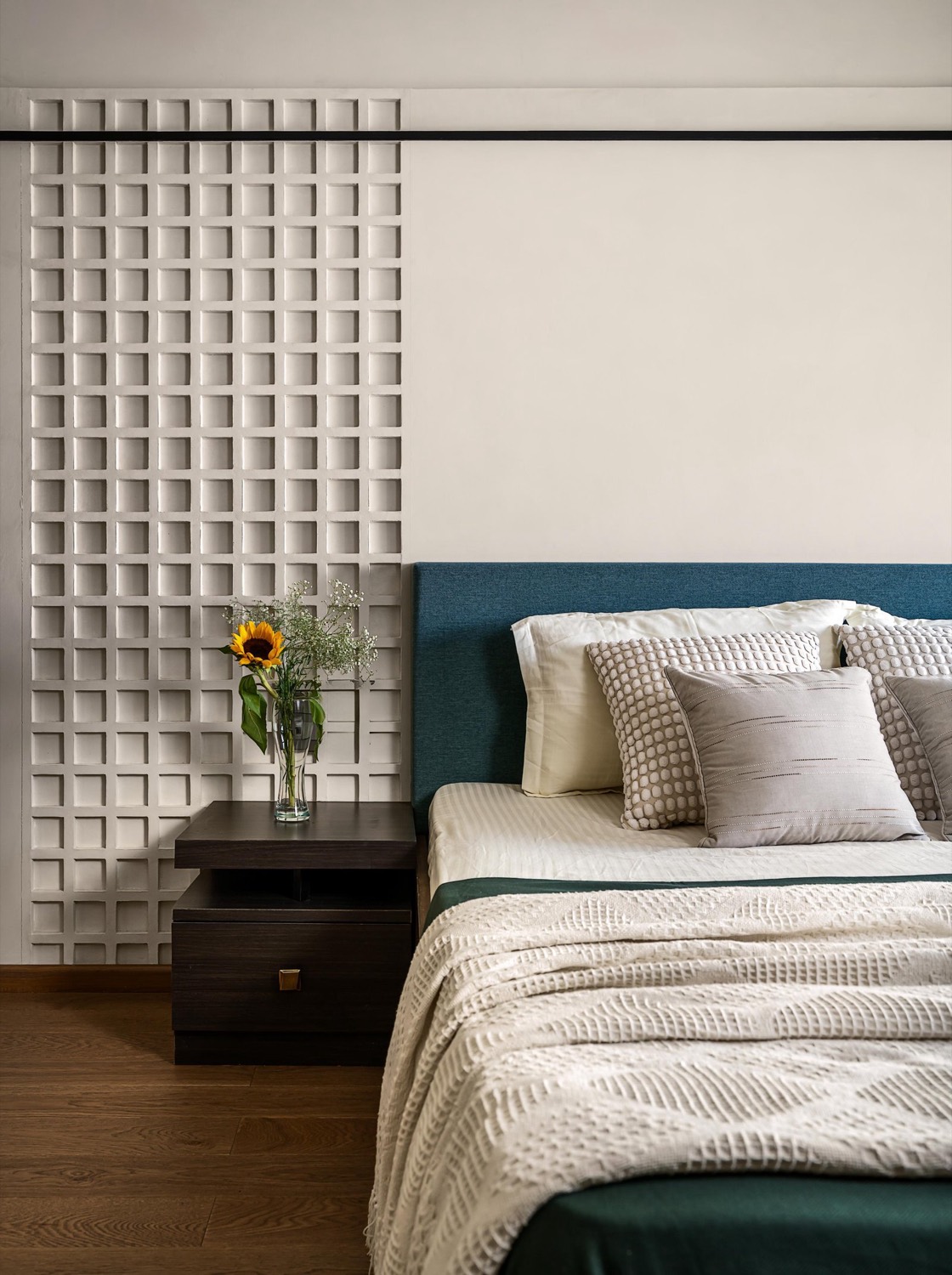 Bedroom interior with lattice screen by Iqra Interiors